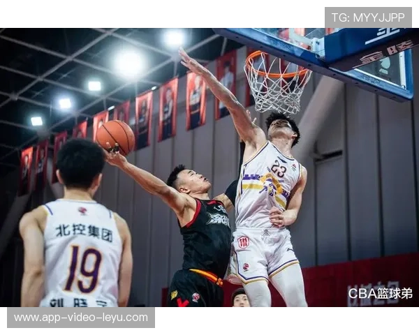 上海锁定北控锋线王牌 新赛季剑指广东王朝